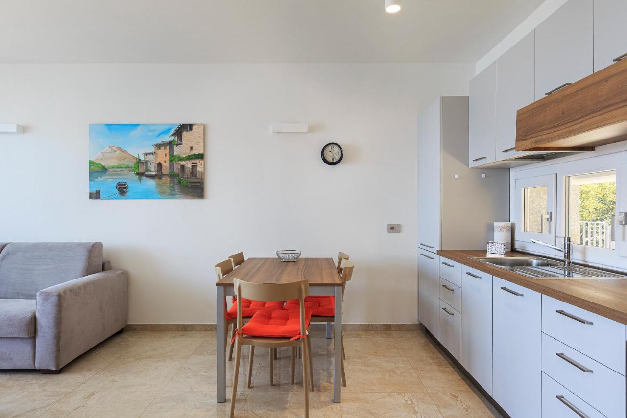 Appartamento Carolnoemi - Vista Lago - By Impero House Baveno Esterno foto