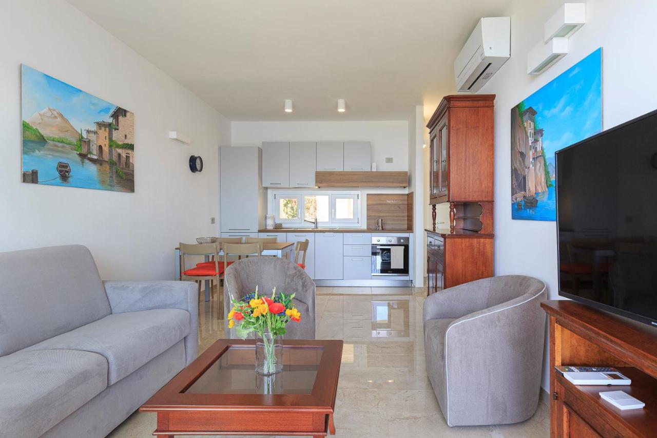Appartamento Carolnoemi - Vista Lago - By Impero House Baveno Esterno foto